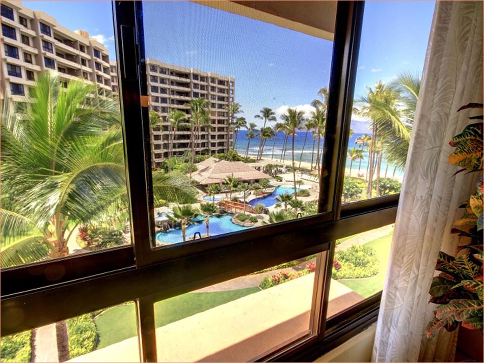 Two bedroom 2 full bath family beach condo in the sought after Kaanapali Alii beach resort on Maui's favorite beach.